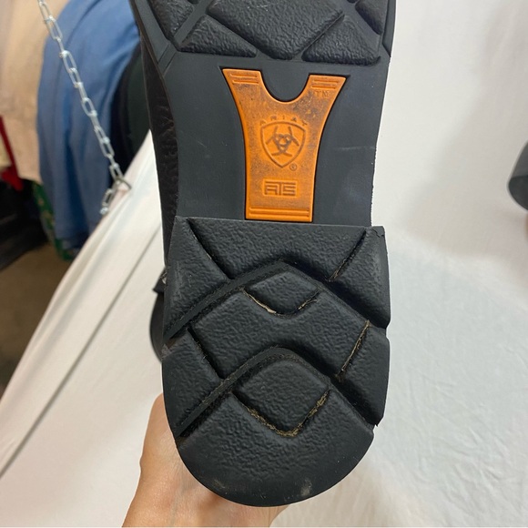 ARIAT Work Boots Men 11EE Slip and Oil Resistant Black leather Non Marking boots - Picture 6 of 9